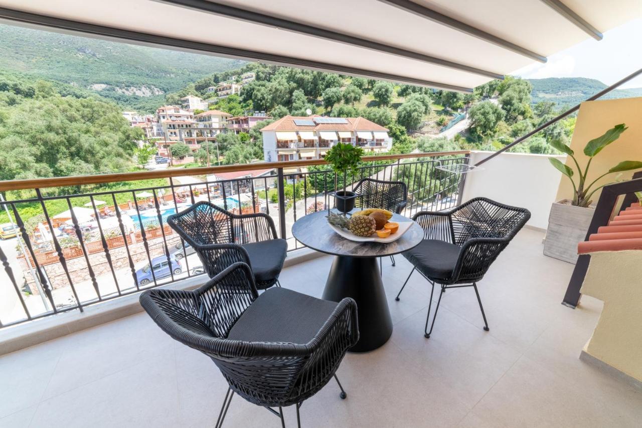 Anesis Deluxe Apartments Parga Buitenkant foto